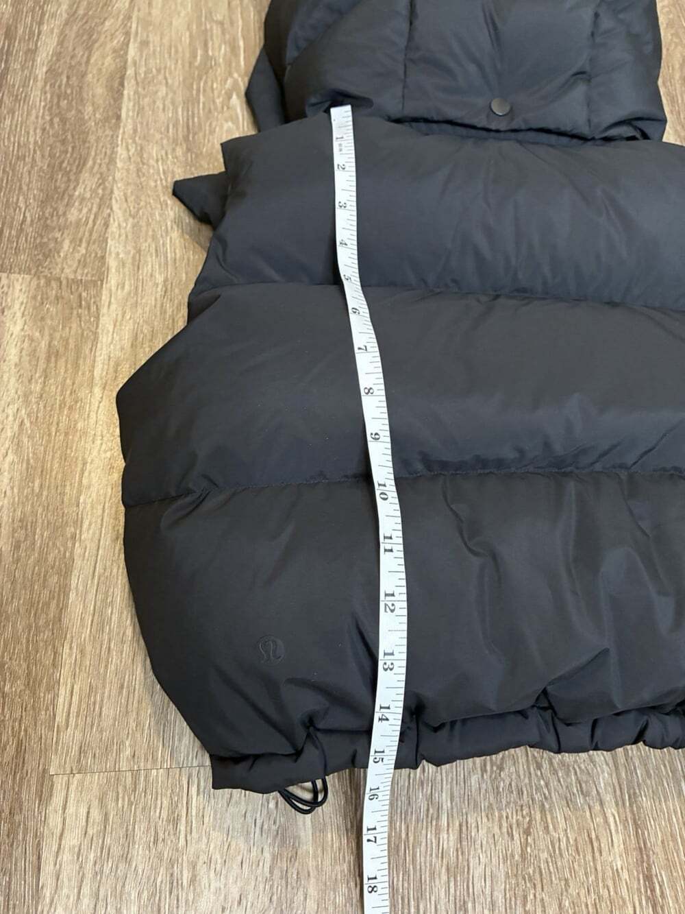 Lululemon Wunder Puff Super-Cropped Vest Black Size 4 - Picture 6 of 7